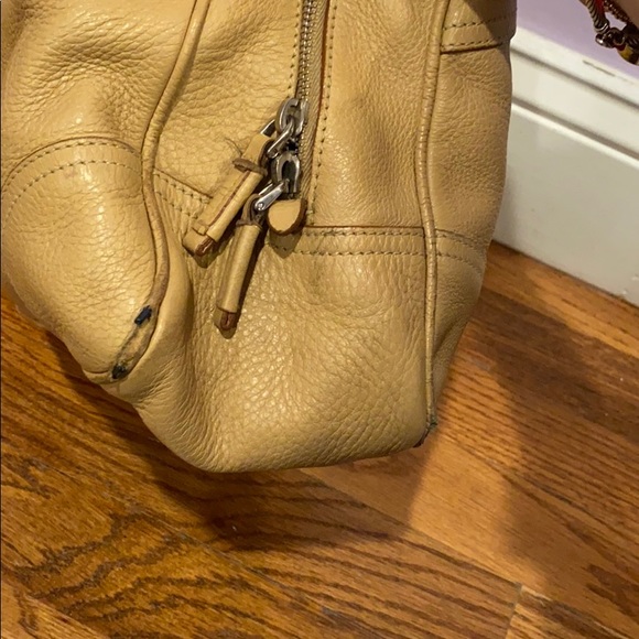Prada Leather Bag - Picture 5 of 17